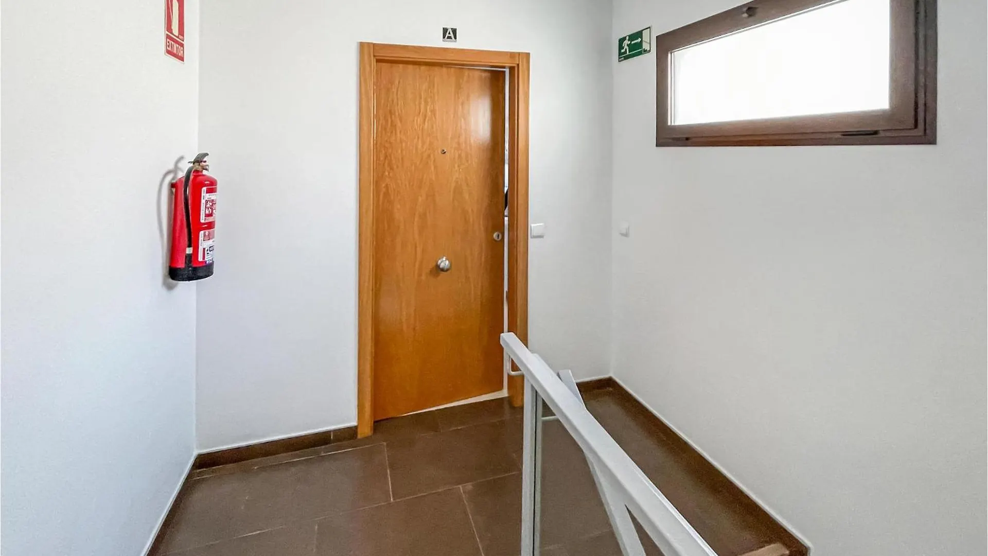 Amazing Apartment In Estepona With Kitchen